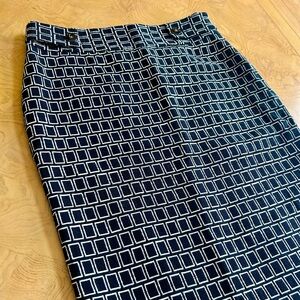 NWOT Rafaella Studio Black and White Geometric Pencil Skirt Size 4